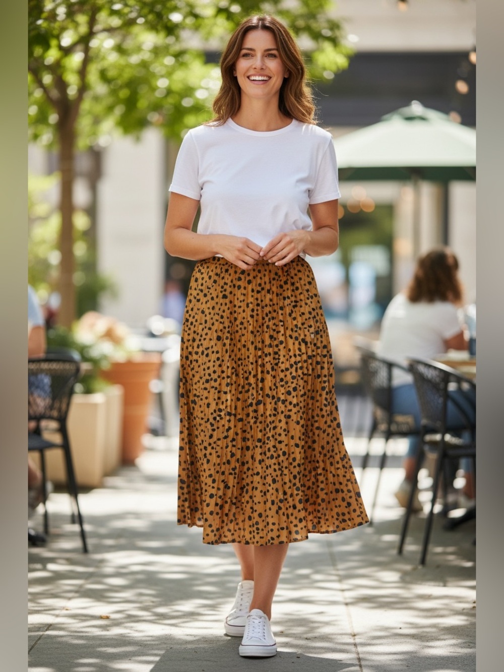 Easel Los Angeles Pleated Leopard Print Midi Skirt